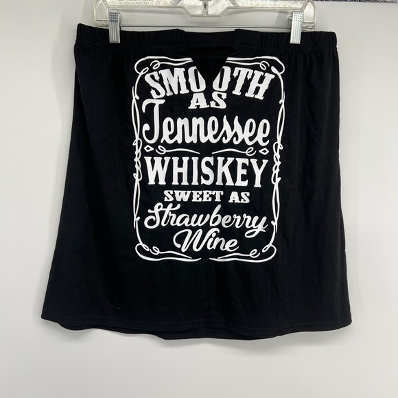 Tennessee Whiskey Sz Large Black Soft Draping Elasticized Top - Picture 2 of 7